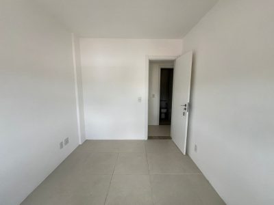 Apartamento à venda com 74m², 2 quartos, 1 suíte, 2 vagas no bairro Tristeza em Porto Alegre - Foto 9