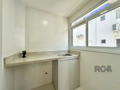 Apartamento à venda com 126m², 3 quartos, 1 suíte, 1 vaga no bairro Centro em Capão da Canoa - Foto 16