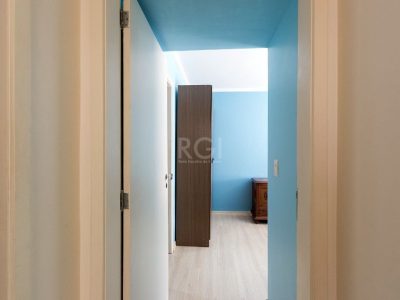 Apartamento à venda com 74m², 2 quartos, 1 suíte no bairro Centro Histórico em Porto Alegre - Foto 20