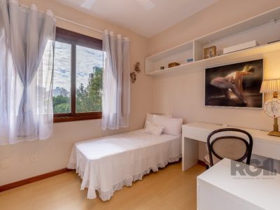 Apartamento à venda com 99m², 3 quartos, 1 suíte, 1 vaga no bairro Petrópolis em Porto Alegre - Foto 14