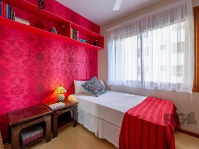 Apartamento à venda com 99m², 3 quartos, 1 suíte, 1 vaga no bairro Petrópolis em Porto Alegre - Foto 18