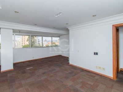 Conjunto/Sala à venda com 36m², 1 vaga no bairro Higienópolis em Porto Alegre - Foto 18