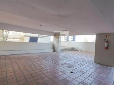 Apartamento à venda com 86m², 2 quartos, 1 suíte no bairro Independência em Porto Alegre - Foto 36