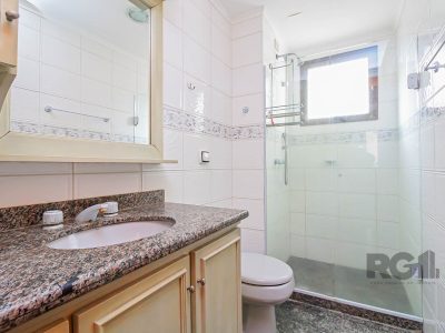 Apartamento à venda com 176m², 3 quartos, 1 suíte, 2 vagas no bairro Petrópolis em Porto Alegre - Foto 23