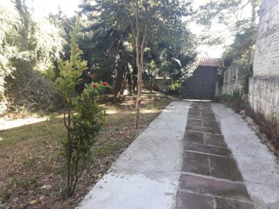 Sobrado à venda com 300m², 6 quartos, 3 suítes, 3 vagas no bairro Glória em Porto Alegre - Foto 2