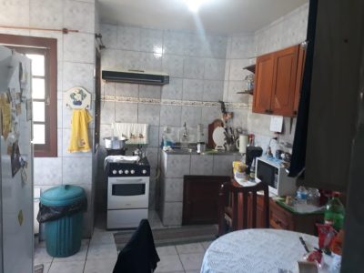 Sobrado à venda com 300m², 6 quartos, 3 suítes, 3 vagas no bairro Glória em Porto Alegre - Foto 5