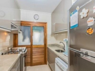 Apartamento à venda com 100m², 3 quartos, 1 suíte, 2 vagas no bairro Bela Vista em Porto Alegre - Foto 4