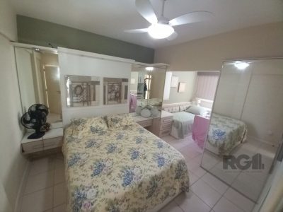 Apartamento à venda com 120m², 4 quartos, 1 suíte, 2 vagas no bairro Centro em Capão da Canoa - Foto 21