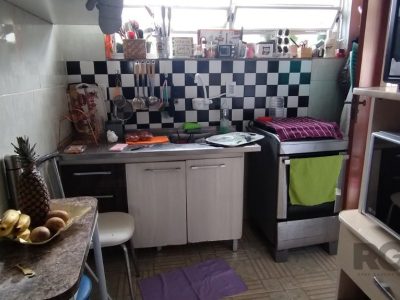 Apartamento à venda com 47m², 2 quartos no bairro Menino Deus em Porto Alegre - Foto 4