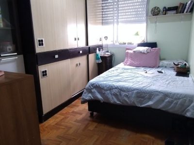 Apartamento à venda com 47m², 2 quartos no bairro Menino Deus em Porto Alegre - Foto 5