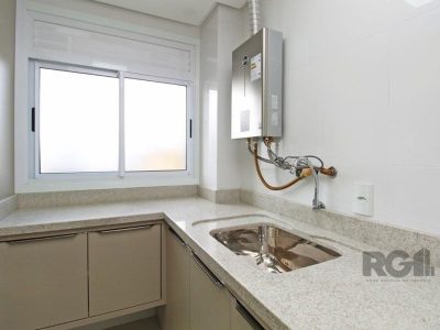 Apartamento à venda com 98m², 3 quartos, 1 suíte, 2 vagas no bairro Vila Ipiranga em Porto Alegre - Foto 10