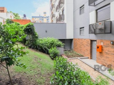 Apartamento à venda com 67m², 2 quartos, 1 suíte, 1 vaga no bairro Passo d'Areia em Porto Alegre - Foto 16