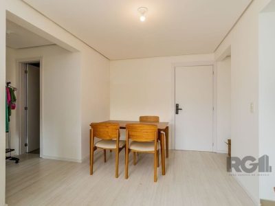 Apartamento à venda com 67m², 2 quartos, 1 suíte, 1 vaga no bairro Passo d'Areia em Porto Alegre - Foto 5