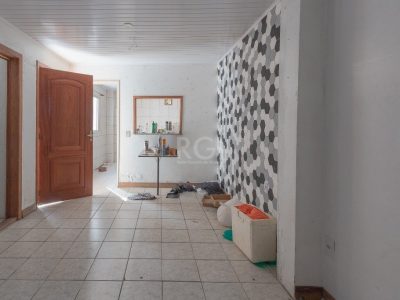 Casa à venda com 231m², 4 quartos, 2 suítes, 4 vagas no bairro Glória em Porto Alegre - Foto 14