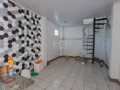 Casa à venda com 231m², 4 quartos, 2 suítes, 4 vagas no bairro Glória em Porto Alegre - Foto 21