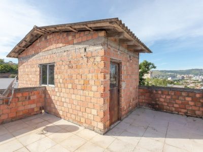 Casa à venda com 231m², 4 quartos, 2 suítes, 4 vagas no bairro Glória em Porto Alegre - Foto 33