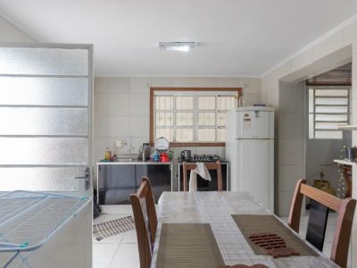 Casa à venda com 231m², 4 quartos, 2 suítes, 4 vagas no bairro Glória em Porto Alegre - Foto 41