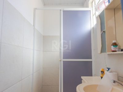 Casa à venda com 231m², 4 quartos, 2 suítes, 4 vagas no bairro Glória em Porto Alegre - Foto 75