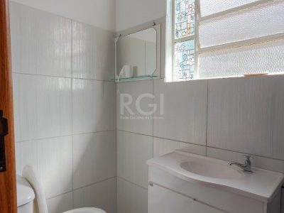 Casa à venda com 231m², 4 quartos, 2 suítes, 4 vagas no bairro Glória em Porto Alegre - Foto 89