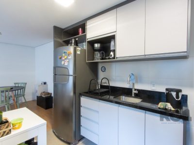 Apartamento à venda com 75m², 2 quartos, 1 suíte, 2 vagas no bairro Tristeza em Porto Alegre - Foto 11