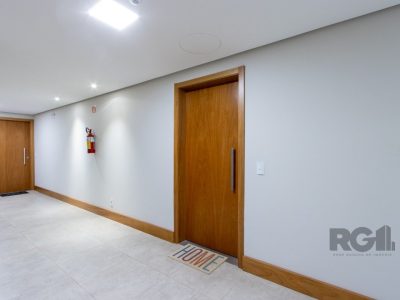 Apartamento à venda com 75m², 2 quartos, 1 suíte, 2 vagas no bairro Tristeza em Porto Alegre - Foto 23