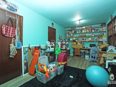 Casa à venda com 381m², 3 quartos, 1 suíte, 4 vagas no bairro Tristeza em Porto Alegre - Foto 12