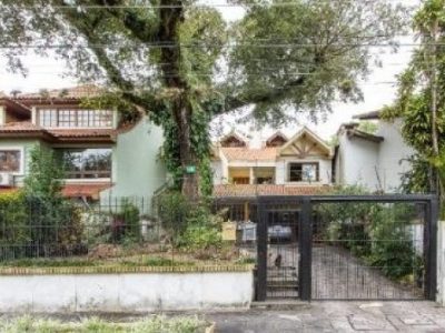 Casa à venda com 181m², 3 quartos, 1 suíte, 2 vagas no bairro Ipanema em Porto Alegre - Foto 2