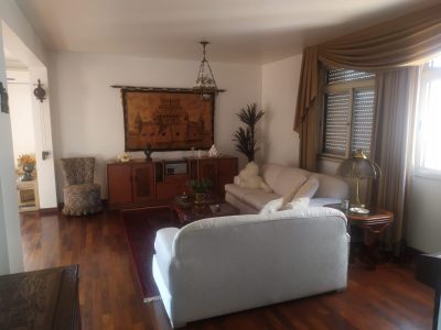 Apartamento à venda com 170m², 4 quartos, 1 suíte, 1 vaga no bairro Rio Branco em Porto Alegre - Foto 3