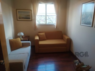 Apartamento à venda com 170m², 4 quartos, 1 suíte, 1 vaga no bairro Rio Branco em Porto Alegre - Foto 12