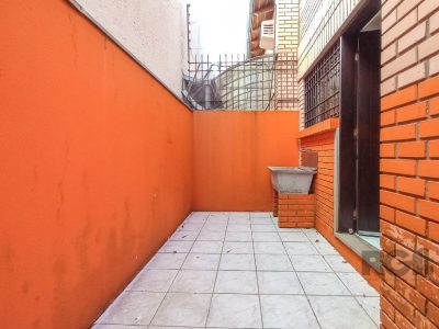 Casa à venda com 130m², 3 quartos, 1 suíte, 2 vagas no bairro Jardim Itu em Porto Alegre - Foto 35