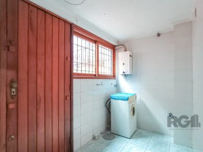 Casa à venda com 130m², 3 quartos, 1 suíte, 2 vagas no bairro Jardim Itu em Porto Alegre - Foto 7