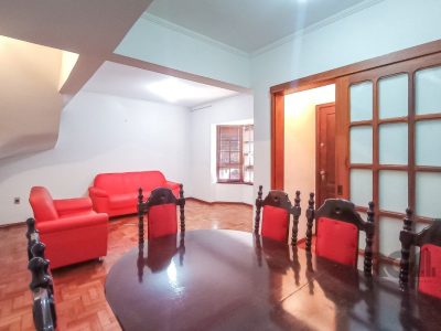 Casa à venda com 130m², 3 quartos, 1 suíte, 2 vagas no bairro Jardim Itu em Porto Alegre - Foto 11