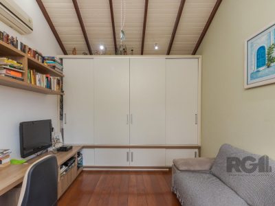 Cobertura à venda com 238m², 4 quartos, 1 suíte, 3 vagas no bairro Rio Branco em Porto Alegre - Foto 27