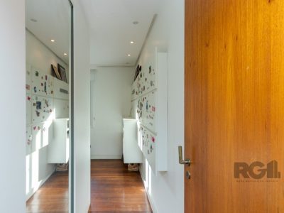 Cobertura à venda com 238m², 4 quartos, 1 suíte, 3 vagas no bairro Rio Branco em Porto Alegre - Foto 33