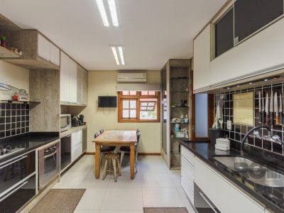 Cobertura à venda com 238m², 4 quartos, 1 suíte, 3 vagas no bairro Rio Branco em Porto Alegre - Foto 44