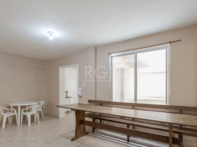 Apartamento à venda com 76m², 3 quartos, 1 vaga no bairro Higienópolis em Porto Alegre - Foto 14