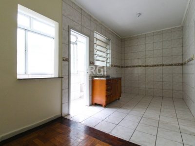 Apartamento à venda com 89m², 3 quartos, 1 vaga no bairro Menino Deus em Porto Alegre - Foto 3