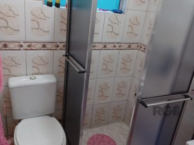 Casa à venda com 250m², 3 quartos, 3 suítes, 3 vagas no bairro Partenon em Porto Alegre - Foto 24