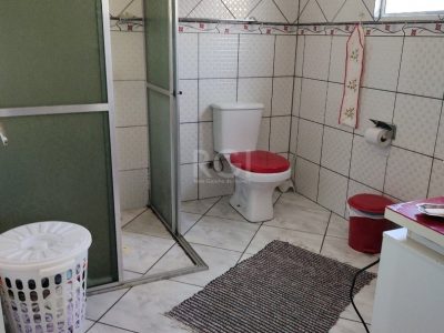 Casa à venda com 335m², 3 quartos, 4 vagas no bairro Partenon em Porto Alegre - Foto 11