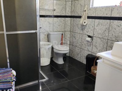 Casa à venda com 335m², 3 quartos, 4 vagas no bairro Partenon em Porto Alegre - Foto 12