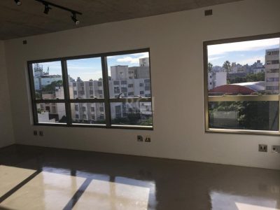 Apartamento à venda com 69m², 2 quartos, 2 vagas no bairro Petrópolis em Porto Alegre - Foto 8