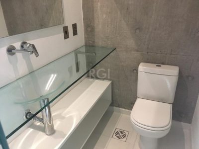 Apartamento à venda com 69m², 2 quartos, 2 vagas no bairro Petrópolis em Porto Alegre - Foto 9