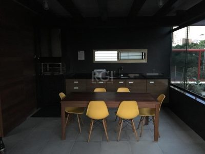 Apartamento à venda com 69m², 2 quartos, 2 vagas no bairro Petrópolis em Porto Alegre - Foto 28