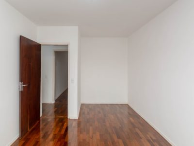 Apartamento à venda com 97m², 3 quartos, 1 suíte, 1 vaga no bairro Cidade Baixa em Porto Alegre - Foto 4