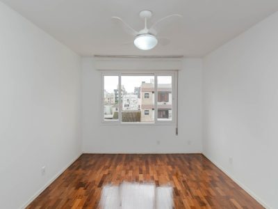 Apartamento à venda com 97m², 3 quartos, 1 suíte, 1 vaga no bairro Cidade Baixa em Porto Alegre - Foto 17