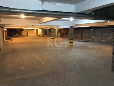 Predio à venda com 1.650m², 18 vagas no bairro Menino Deus em Porto Alegre - Foto 8