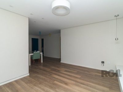 Apartamento à venda com 128m², 3 quartos, 1 suíte, 2 vagas no bairro Rio Branco em Porto Alegre - Foto 3