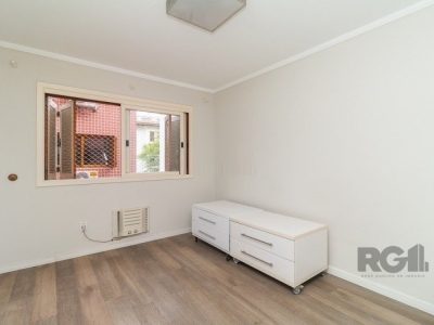 Apartamento à venda com 128m², 3 quartos, 1 suíte, 2 vagas no bairro Rio Branco em Porto Alegre - Foto 17