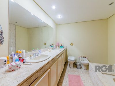 Apartamento à venda com 776m², 4 quartos, 4 suítes, 5 vagas no bairro Moinhos de Vento em Porto Alegre - Foto 20