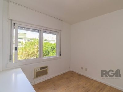 Apartamento à venda com 76m², 2 quartos, 1 vaga no bairro Santana em Porto Alegre - Foto 6